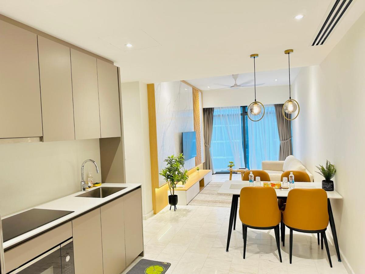 Eaton Service Apartment At Klcc Kuala Lumpur Exteriör bild